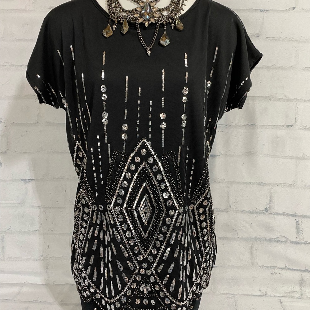 NWT Night Out Top